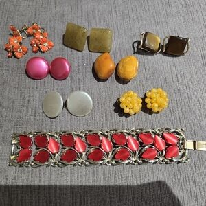 7 pairs of clip-on earrings & bracelet